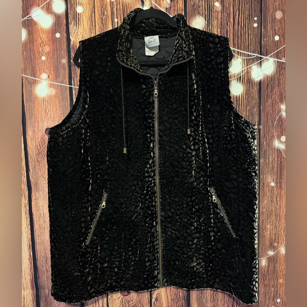 Café au Lait Y2K Vintage Animal Print Textured Women's Vest